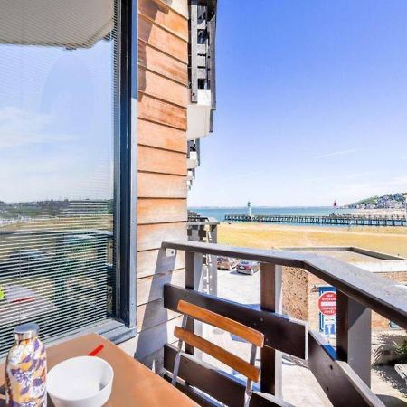 La Rev'Rie - Vue Sur Mer Avec Balcon Deauville Eksteriør billede